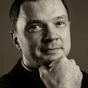 Aleksandr A. Maksimenko